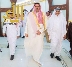 أمير الباحة يتفقد مركز الملك عبدالعزيز الحضاري بالمنطقة