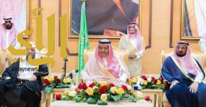 نيابة عن ولي العهد أمير الباحة يتلقى البيعة من مسؤولي وأهالي المنطقة