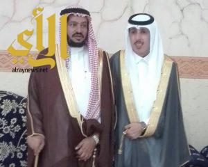 عبدالله آل حويس يحتفل بزواجه