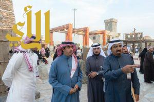 اللويحق ” يزور قرية الباحة التراثية بالجنادرية