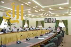 محافظة العقيق تناقش استعداداتها للاحتفال باليوم الوطني الـ 88