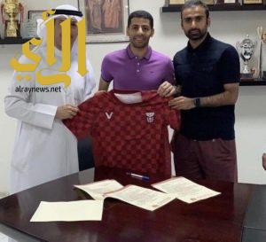 انتقل تيسير الجاسم قائد فريق الأهلي الى نادي النصر الكويتي لمدة موسم واحد