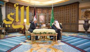 خادم الحرمين الشريفين يعقد جلسة مباحثات رسمية مع رئيس دولة فلسطين