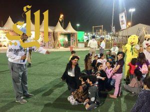 الأطفال متعة وإثارة مع الألعاب الترفيهية التربوية بجناح كشافة وزارة التعليم